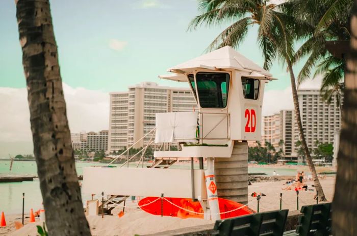 A lifeguard tower along the shores of Honolulu