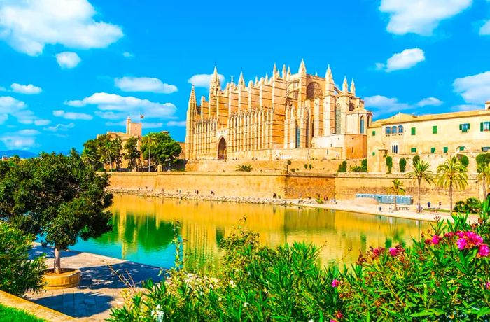 Cathedral La Seu, Palma de Mallorca, Spain