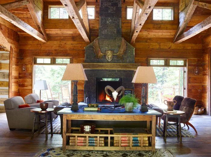 Interior of Taylor River Lodge.