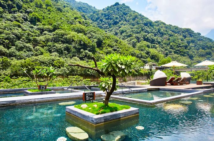 Outdoor hot spring area at Onsen Papawaqa