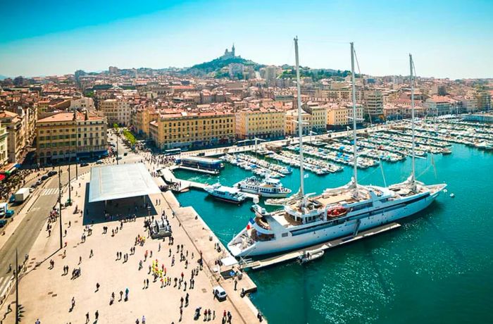 Cruises to Marseille