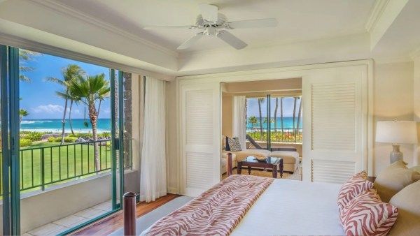 Suite at Grand Hyatt Kauai (image courtesy of hotel)