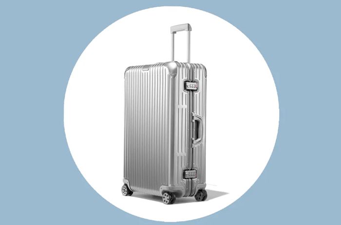 Rimowa Original Check-In Large Suitcase in Silver, with handle extended