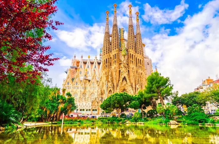 Sagrada Familia Cathedral in Barcelona, Spain