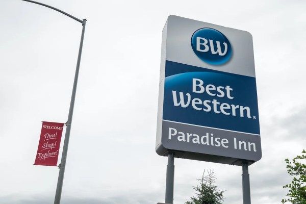 Best Western Paradise Inn sign