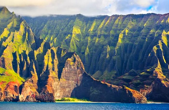 Na Pali Coast from Jurassic Park in Kauai