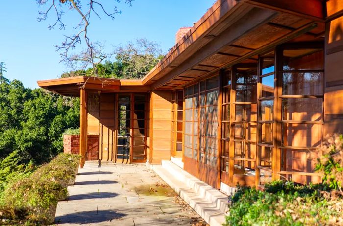 The Hanna-Honeycomb House earned its name from the building's distinctive hexagonal form.