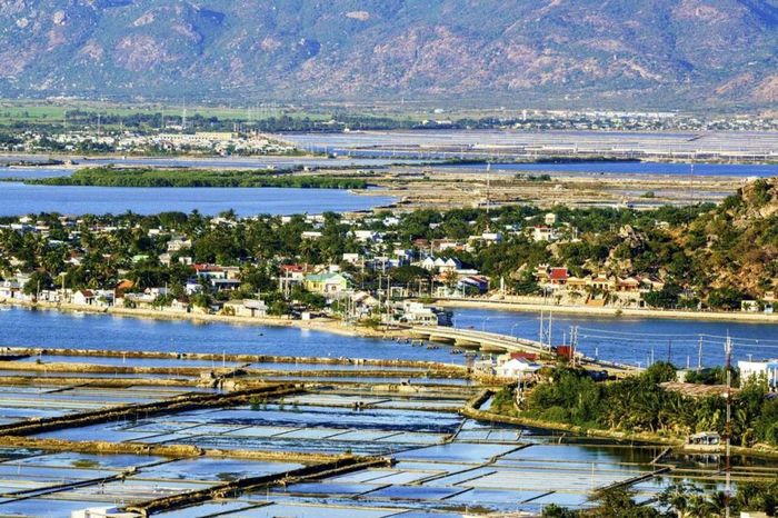 Cảnh Ninh Thuận nhìn từ trên cao