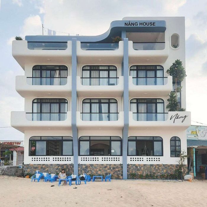 Nắng House