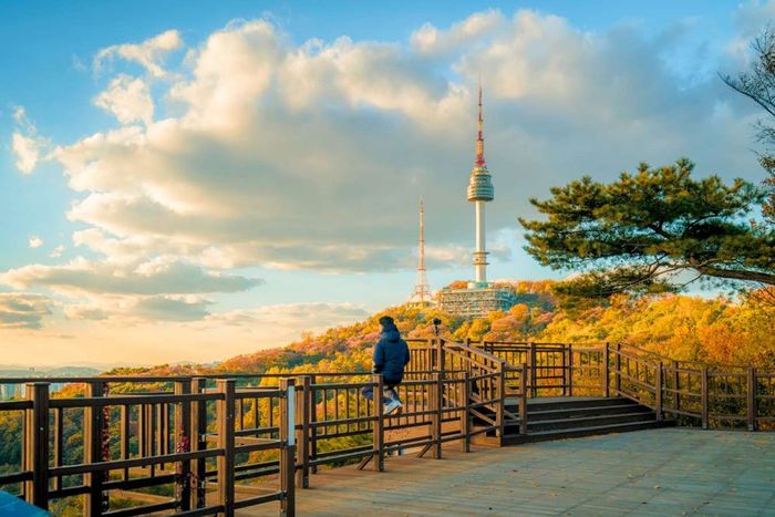 Tháp Namsan - Núi Namsan