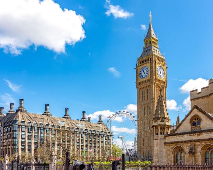cách di chuyển từ sân bay Gatwick về trung tâm