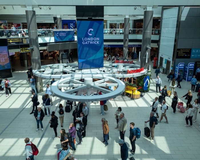 cách di chuyển từ sân bay Gatwick vào trung tâm