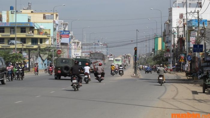 Vị trí địa lý thuận lợi của khu vực này hỗ trợ tích cực cho các hoạt động giao thương.