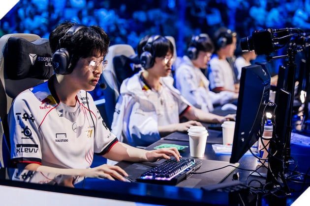 CKTG 2024: T1 Kích Hoạt Nội Tại, Đè Bẹp LPL Mạnh Mẽ, Quét Sạch Top Esports 2