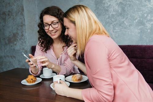Cách mở rộng mối quan hệ xã hội của 12 chòm sao
