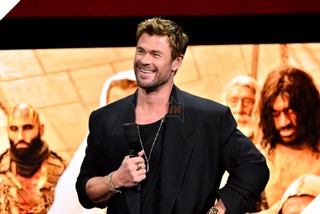 Chris Hemsworth Có Thể Sẽ Thủ Vai Hoàng Tử Trong Phim Live-Action Mới Của Disney