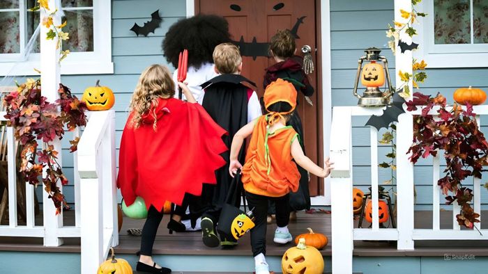 Tại sao Halloween lại đi xin kẹo?