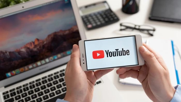 Doanh thu của YouTube vượt trội hơn nhiều đối thủ khác.