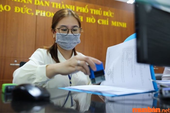 Phụ cấp đi k&egrave;m chiếm tối đa 30% tổng lương v&agrave; 10% cho tiền thưởng.