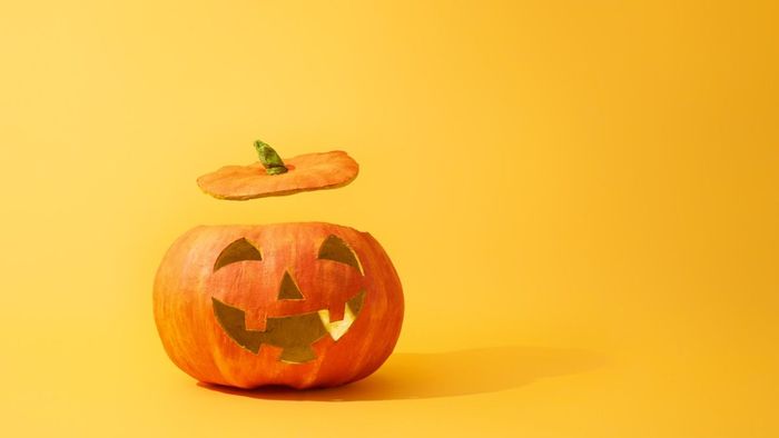STT Halloween bằng tiếng Anh