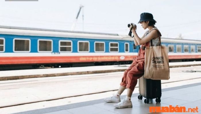 Các lưu ý cần biết khi mua vé tàu Hà Nội Quảng Bình