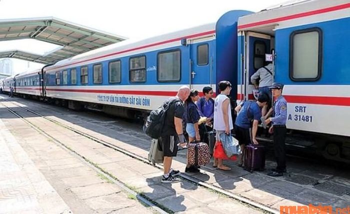 Thông tin chi tiết về vé tàu Nha Trang Huế số hiệu SE2