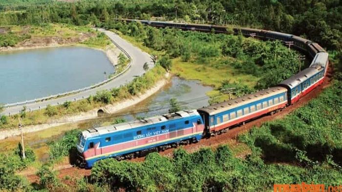 Khám phá thông tin về vé tàu Nha Trang Huế