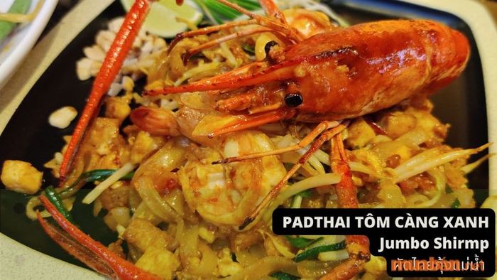 PadThai với tôm càng xanh