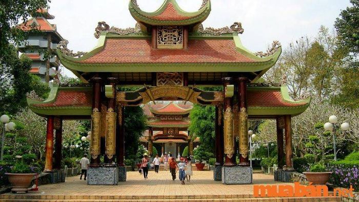 Địa Đạo Củ Chi là một di tích lịch sử quan trọng của người Việt (Nguồn ảnh: Sưu tầm)