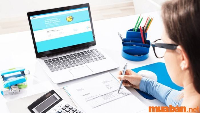 Mô tả công việc của kế toán bán hàng hàng tháng