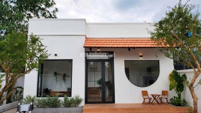 Thiết kế hiện đại của nhà cấp 4 chữ L với 3 phòng ngủ