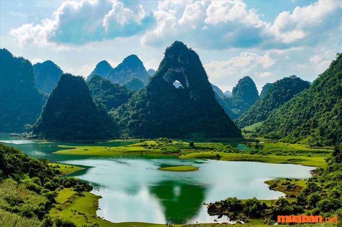 Vĩnh Phúc có gì thú vị? Núi Sáng