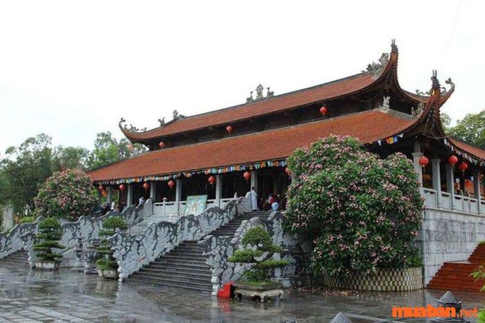 Vĩnh Phúc có gì thú vị? Chùa Hà Tiên