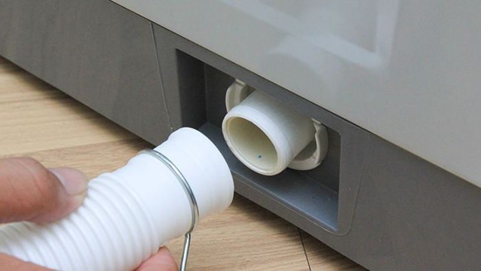 Các nguyên nhân gây ra lỗi E1 trên máy giặt Toshiba