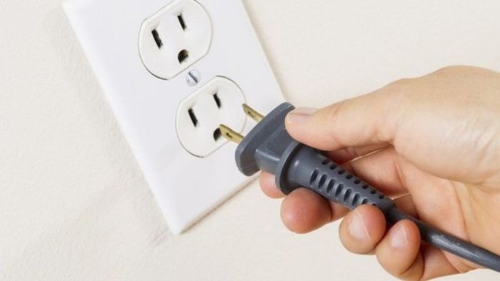 Ngắt nguồn điện khi phát hiện lỗi E1 liên quan đến bơm xả