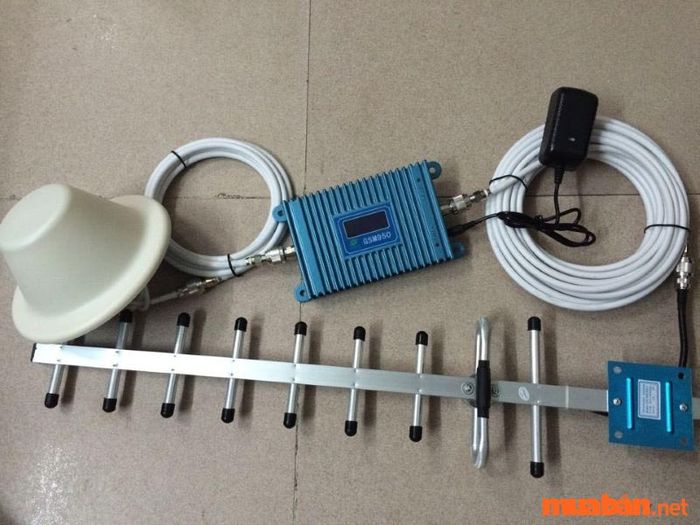 thiết bị khuếch đại sóng điện thoại - GSM FTECH 930