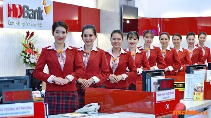 Hiện tại, lãi suất vay ngân hàng HDBank dao động trong khoảng 6,8%-9%/năm.