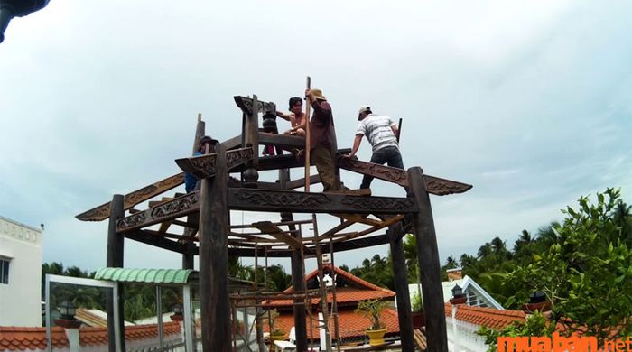 Bạn nên chọn một đội thi công có khả năng vừa thiết kế vừa xây dựng để tối ưu hóa chi phí.