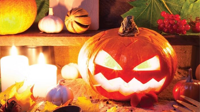 Hướng dẫn làm bí ngô Halloween đơn giản