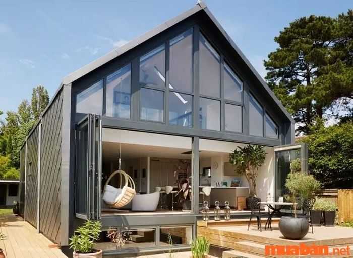 Nhà tiền chế bằng tôn có thiết kế hở