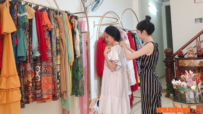 Có mặt bằng nên kinh doanh gì?