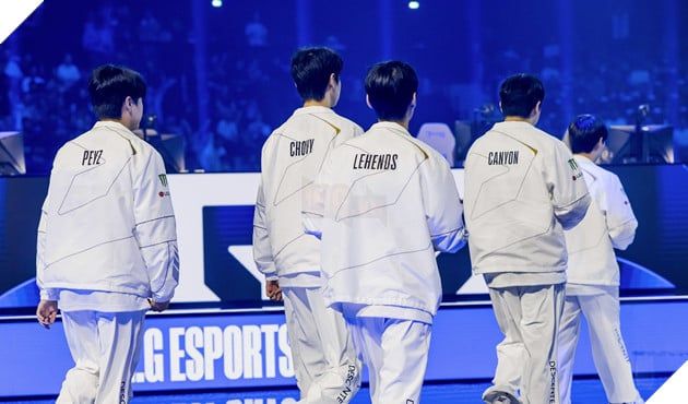 LMHT: HLV của Gen.G cho rằng chính Riot Games đã khiến đội tuyển gặp khó khăn trong phong độ.