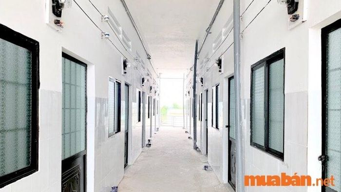 Cửa sắt phòng trọ an toàn và giá cả phải chăng