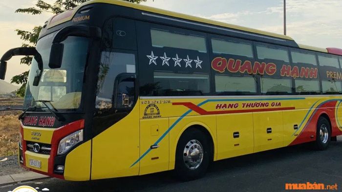 Nhà xe Quang Hạnh