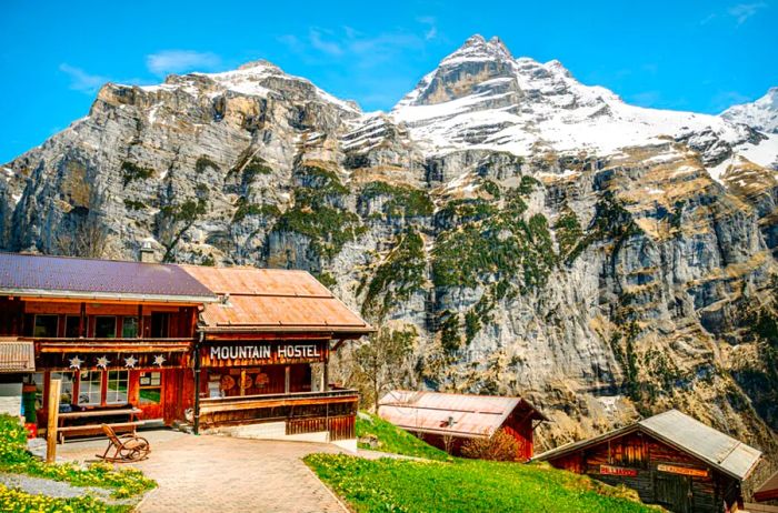 Switzerland-CharmingTowns-Gimmelwald-Andrii Shepeliev-Shutterstock.jpg