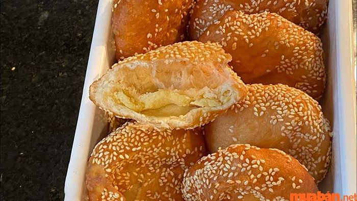 Bánh tiêu đậu xanh ở Vũng Tàu