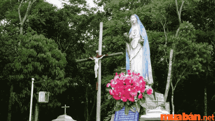 Tượng Đức Mẹ