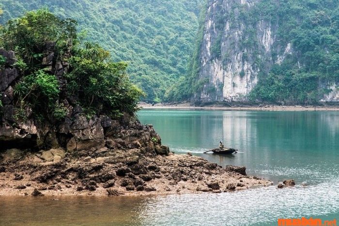 Khám phá làng chài Việt Hải