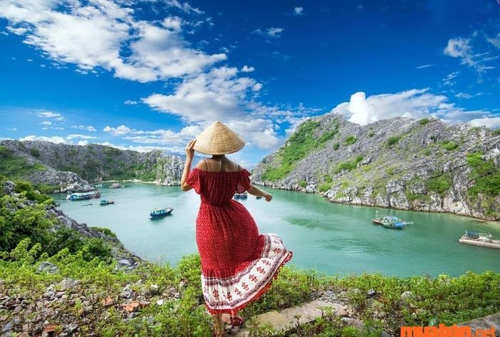 Hướng dẫn du lịch Cát Bà 2 ngày 2 đêm chi tiết