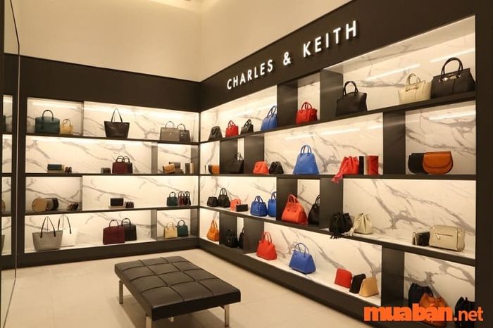 AEON Tân Phú có gì hấp dẫn - Khám phá mua sắm tại cửa hàng Charles & Ketith